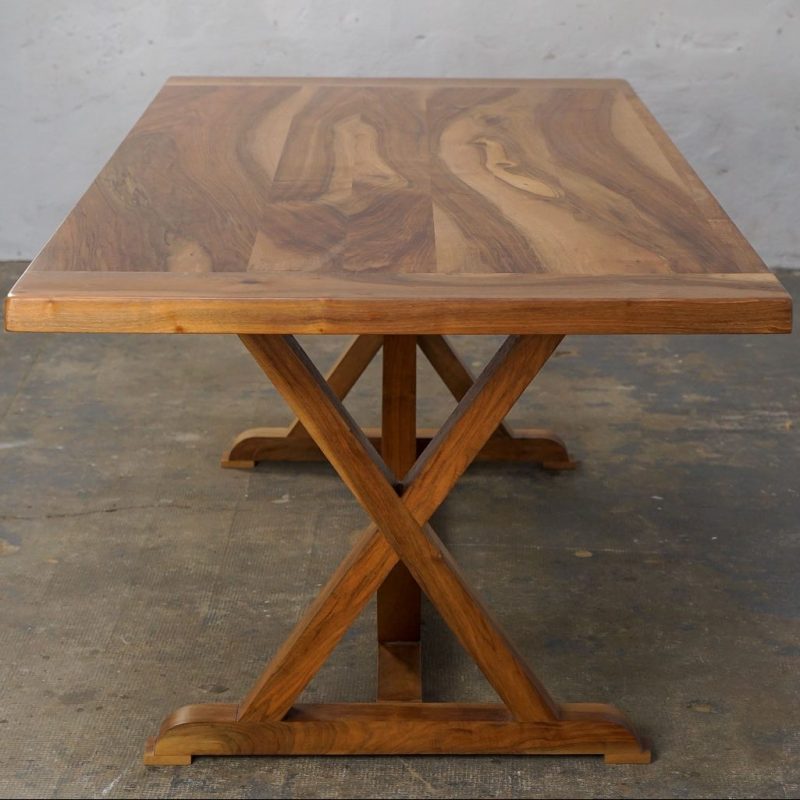 Bois massif Noyer européen naturel 32 mm | Atlas Holz AG