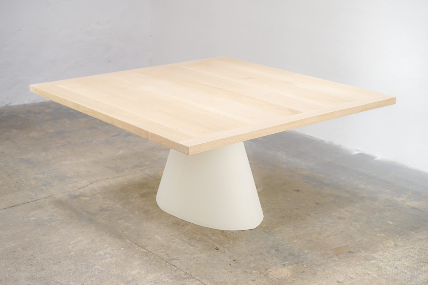 Table sablier blanc-10