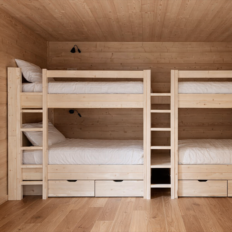 Lits superposés en pin nordique (2 couchages)